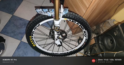 Polygon collosus axx 26 - collosus,